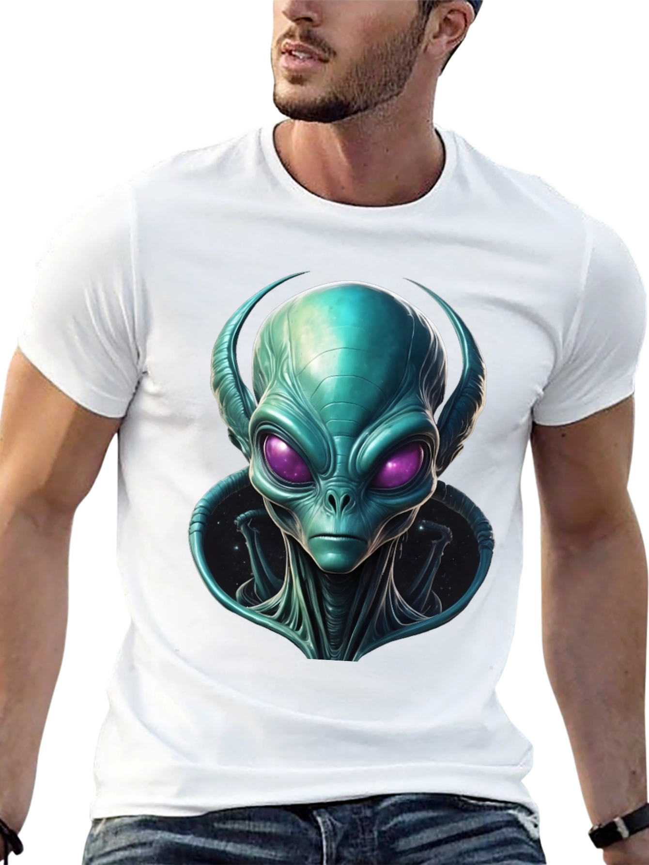 Alien Head Graphic T-Shirt - Sci-Fi Design
