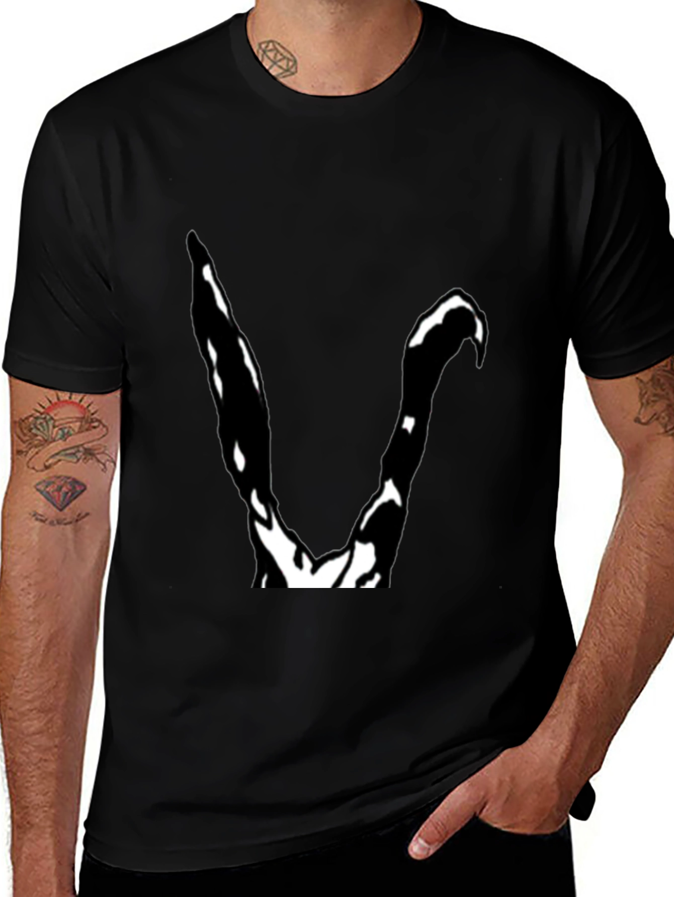 Abstract V Graphic Black T-Shirt