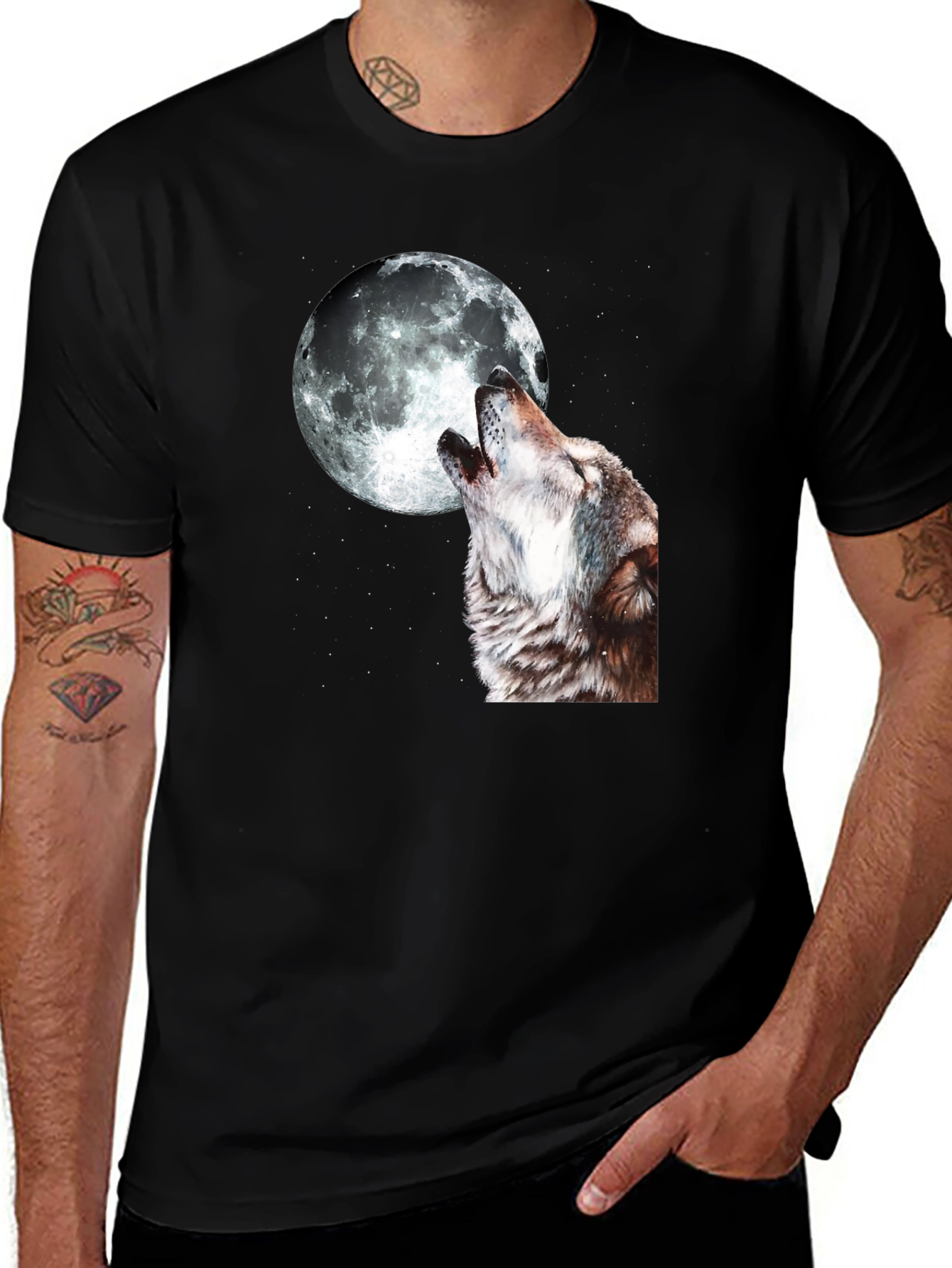 Wolf Howling at Moon Graphic T-Shirt