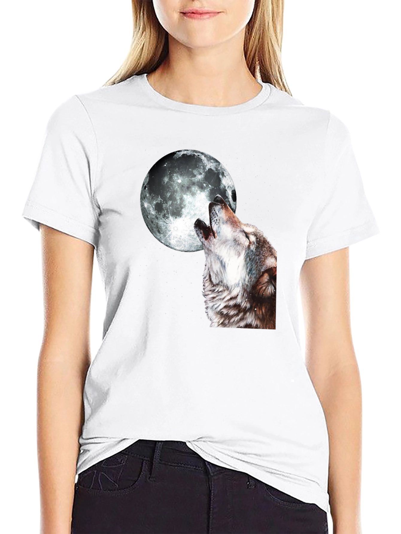 Wolf Howling at Moon Graphic T-Shirt