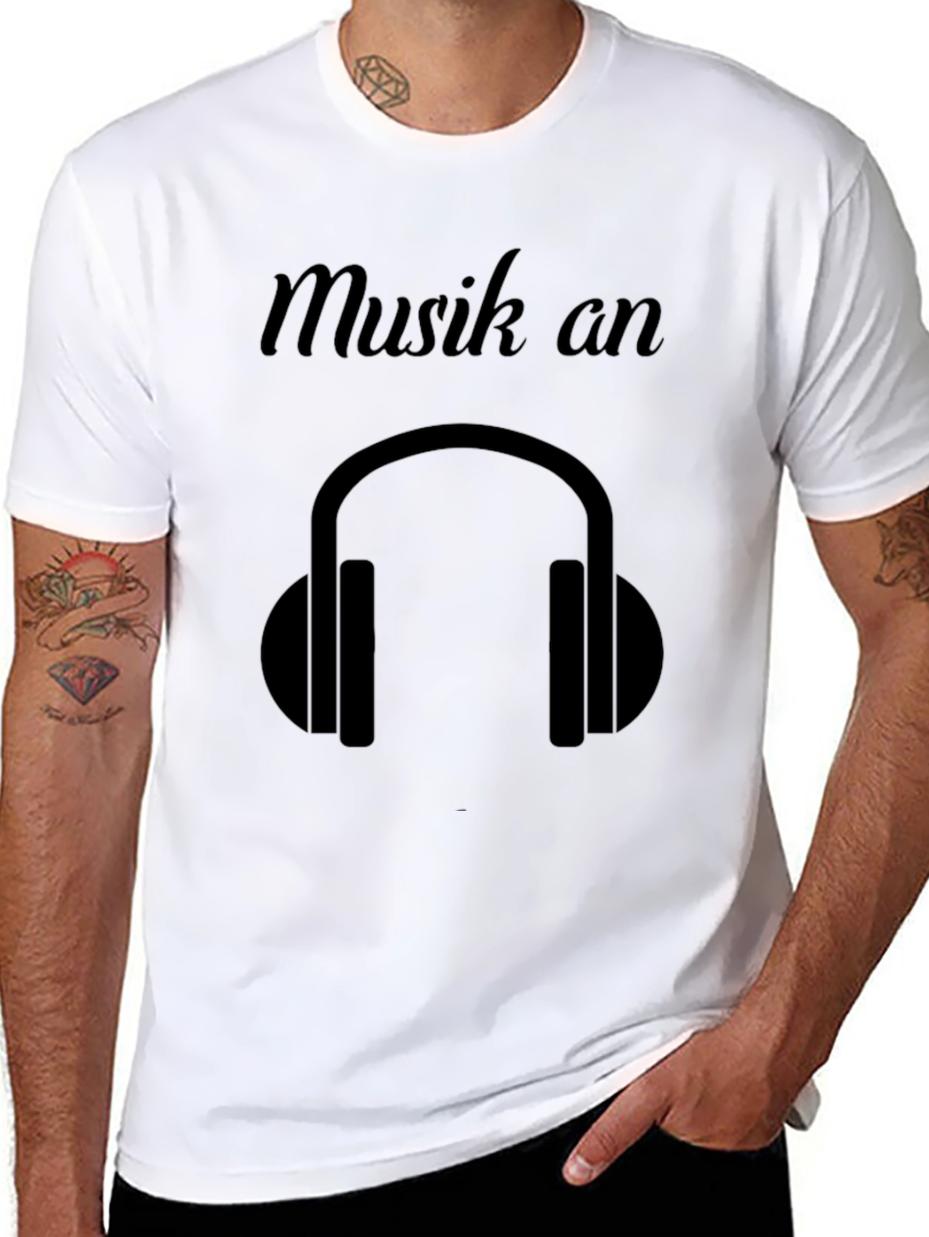Musik An Black Graphic Tee