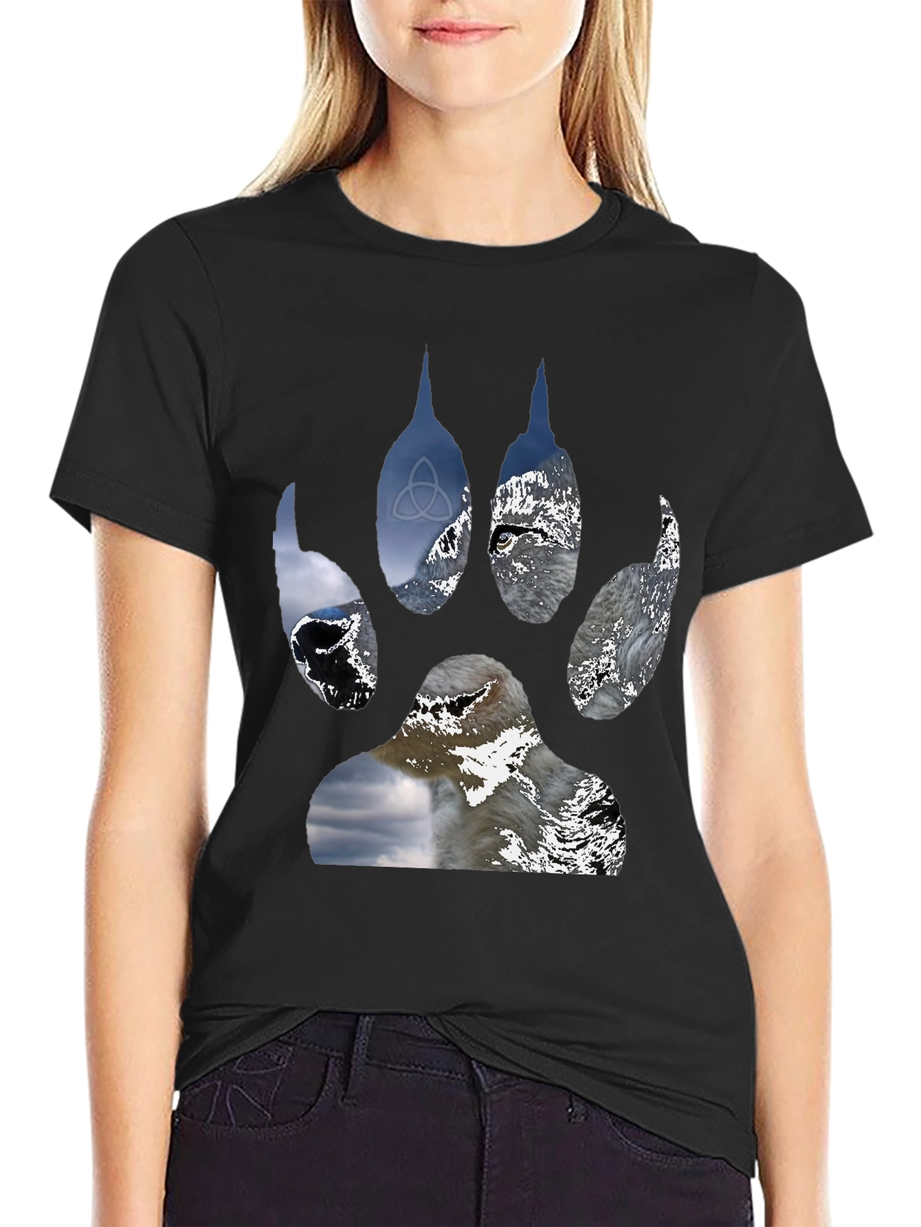 Wolf Paw Print Graphic Tee - Black T-Shirt