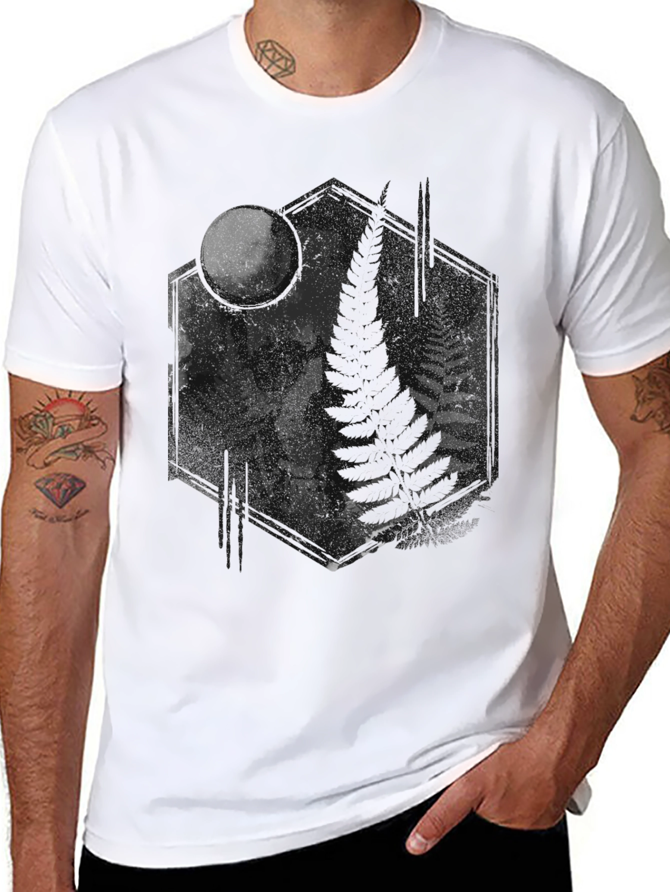 Dark Moon Skull Fern Graphic Tee - Black
