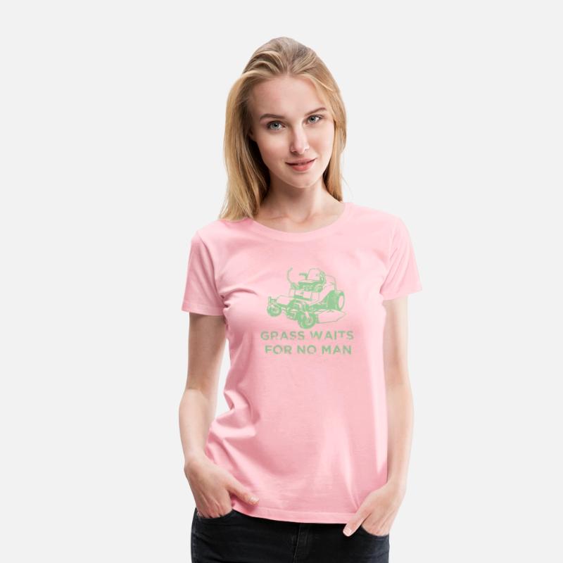 Grass Waits For No Man Funny Mens Grass Cutting
