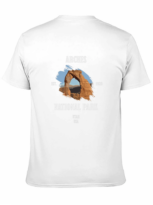 Arches National Park T-Shirt - Utah USA