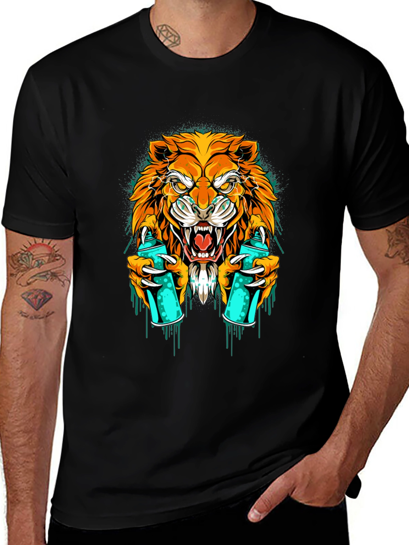 Lion Graffiti Art Graphic T-Shirt