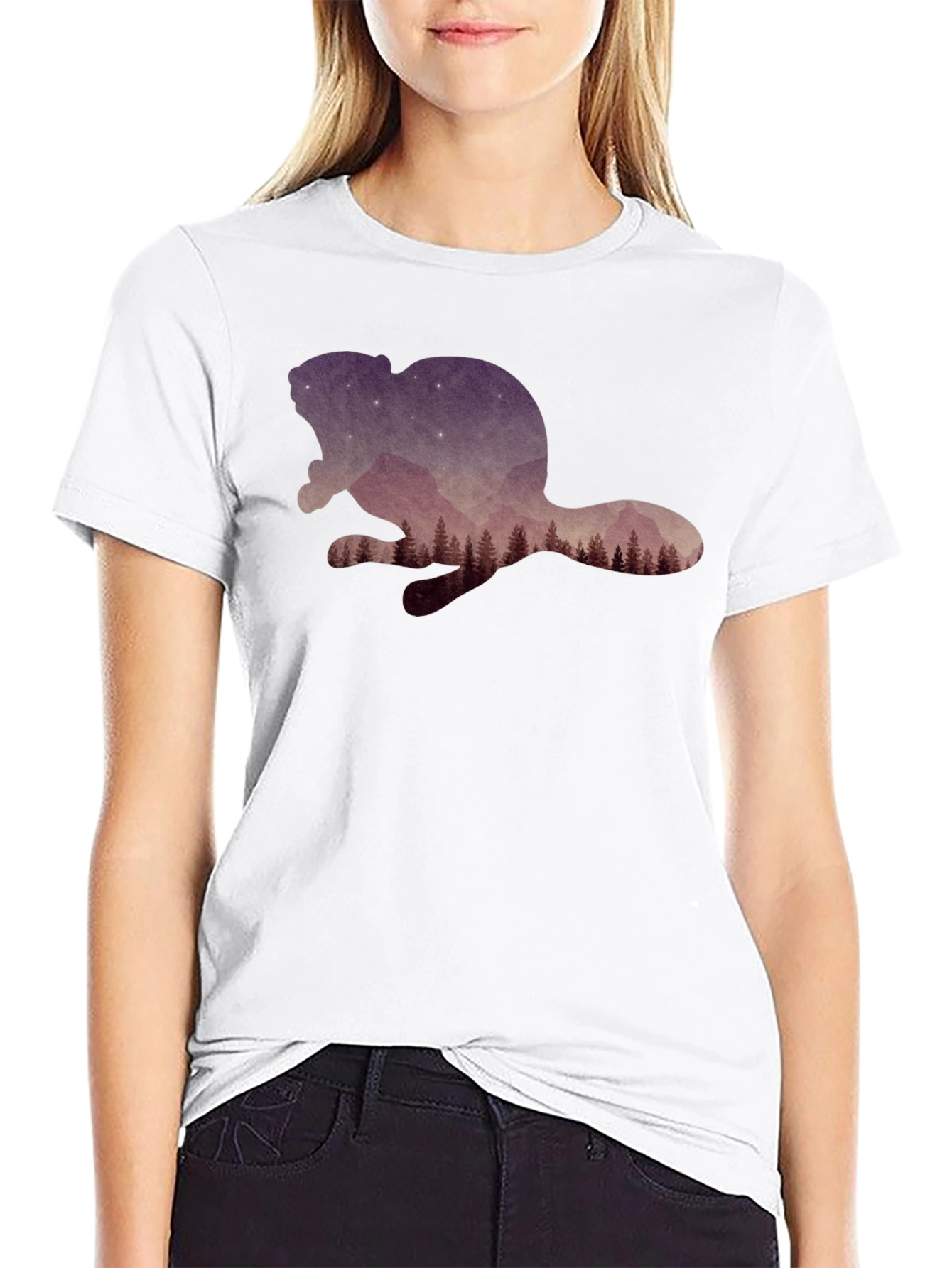 Beaver Silhouette Graphic T-Shirt