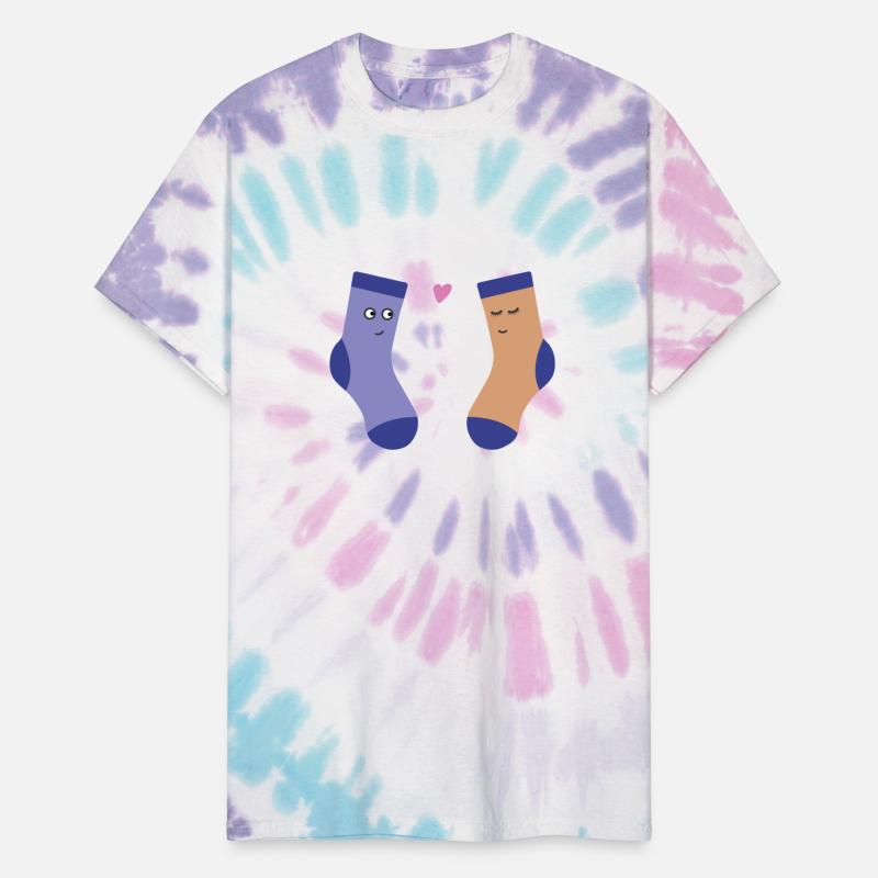 t-shirt couple in love socks