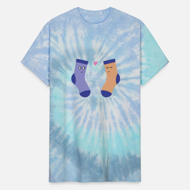 t-shirt couple in love socks