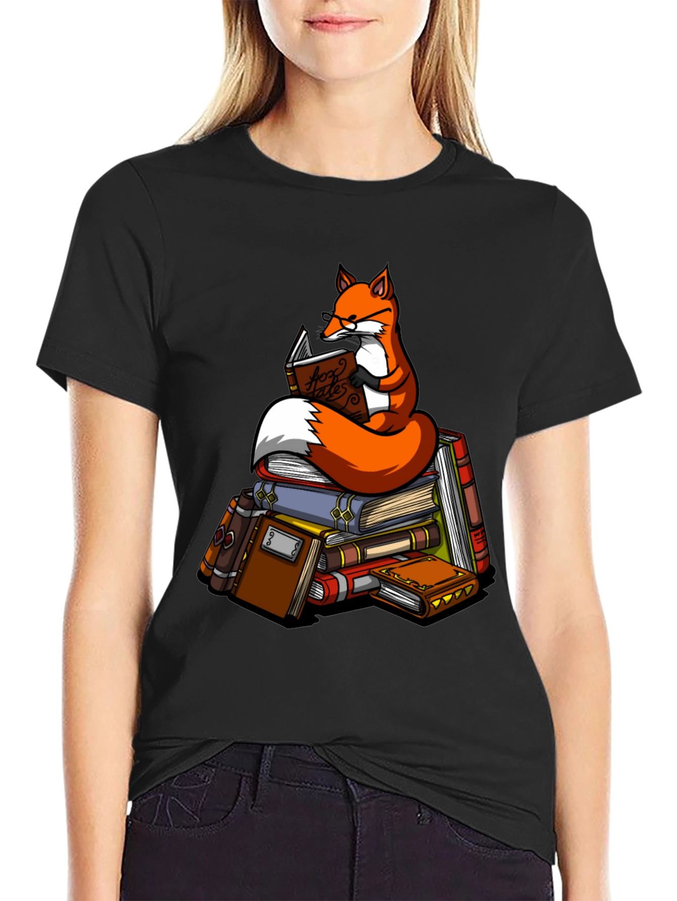 Fox Reading Books T-Shirt - Clever Design