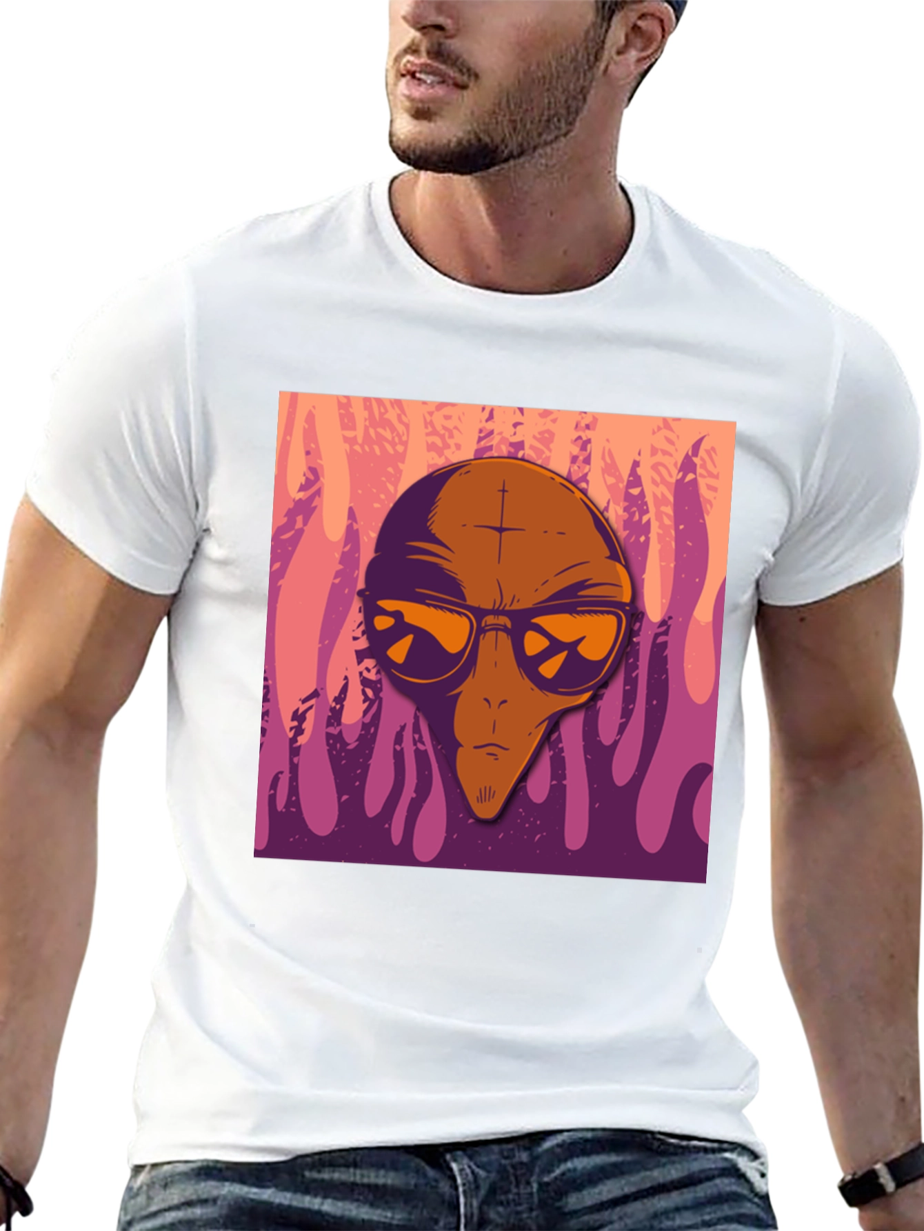 Retro Alien Graphic Tee - Cool Outer Space Design