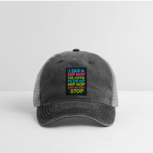 Urban Rhythm: Bold Graffiti Expression