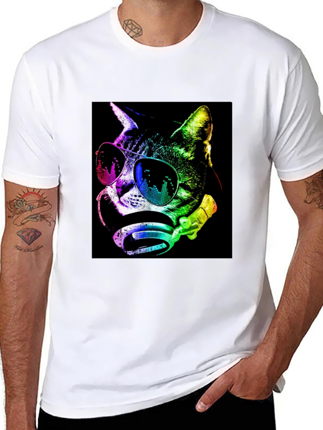Cool Cat Graphic Tee - Trendy Black T-Shirt